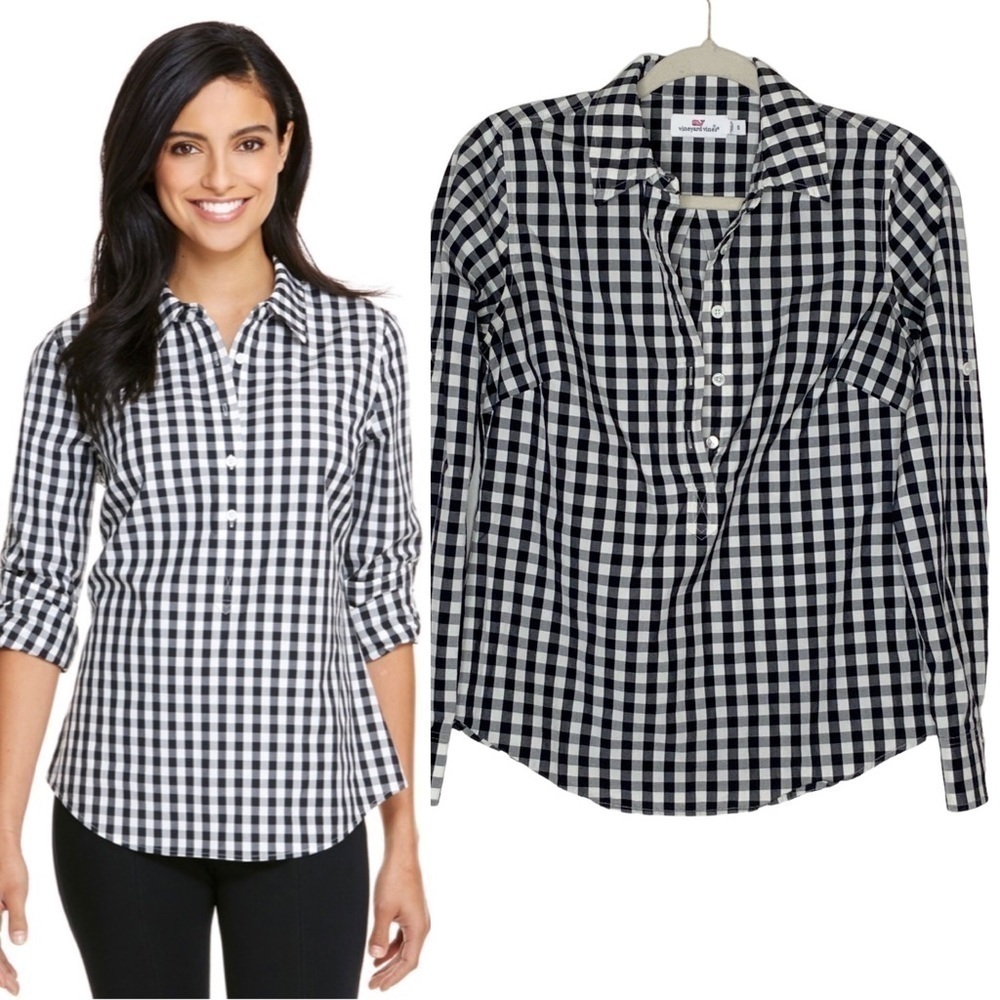 𝅺VINEYARD Vines gingham buttoned down cotton blouse.